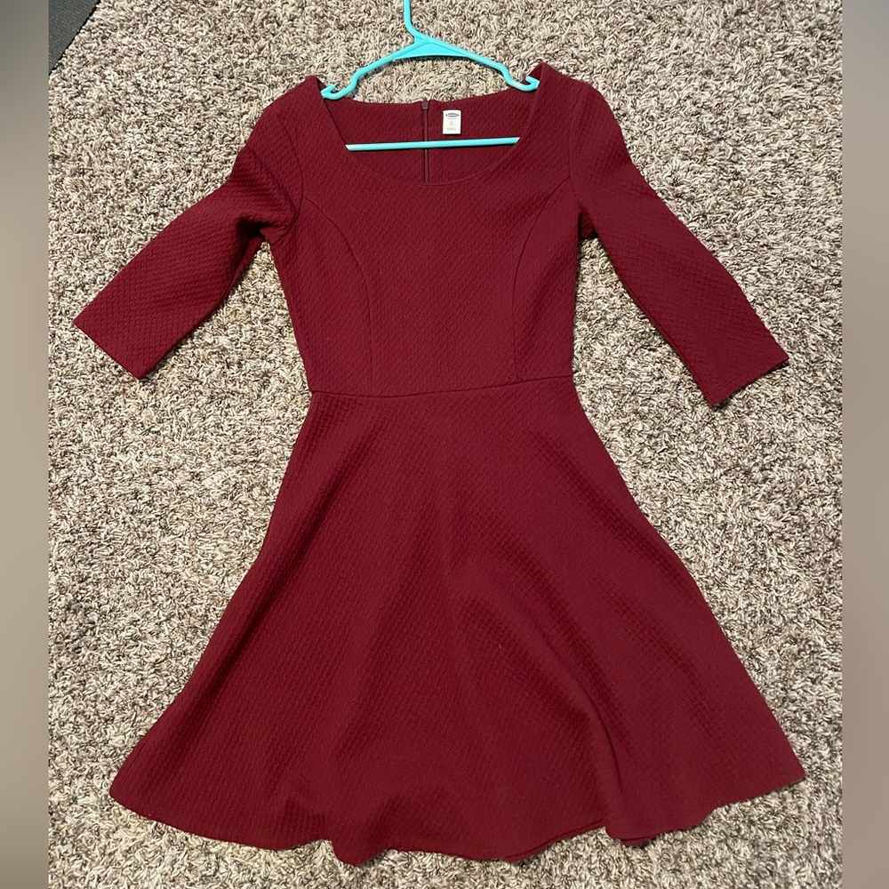 Old Navy Maroon Long Sleeve Dress